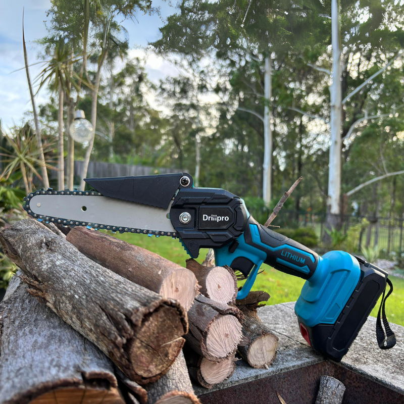 6 inch Cordless Chainsaw chopping wood